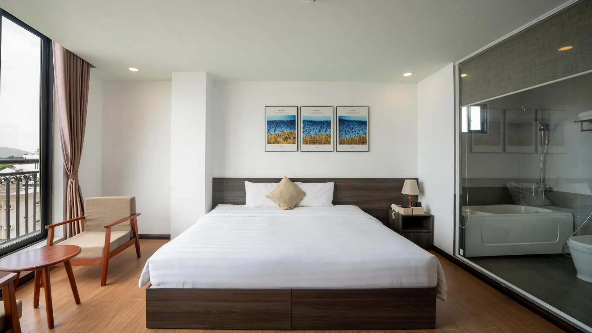 Chiic House Hotel - Khach San Tinh Yeu Nha Trang