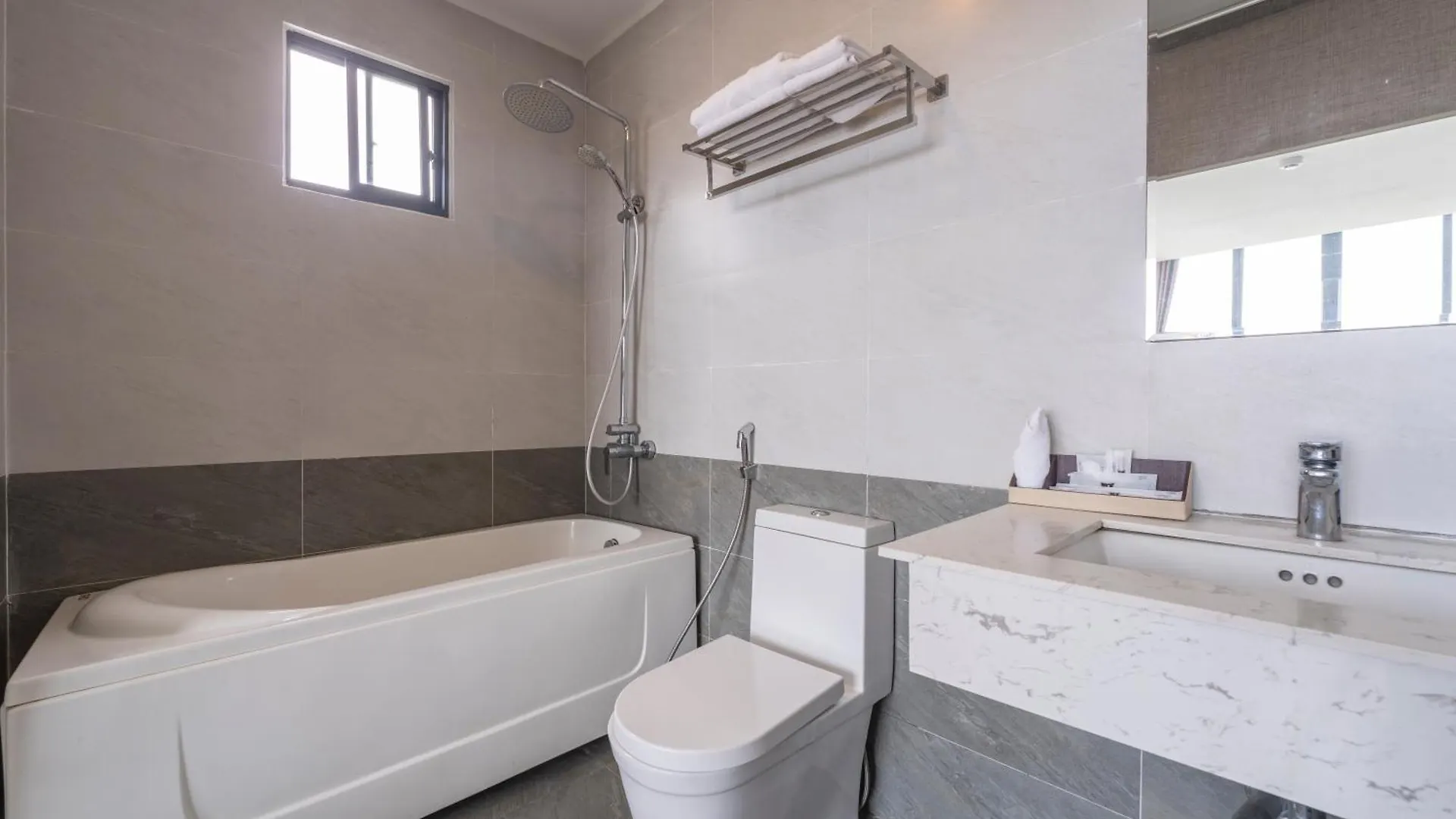 Chiic House Hotel - Khach San Tinh Yeu Nha Trang