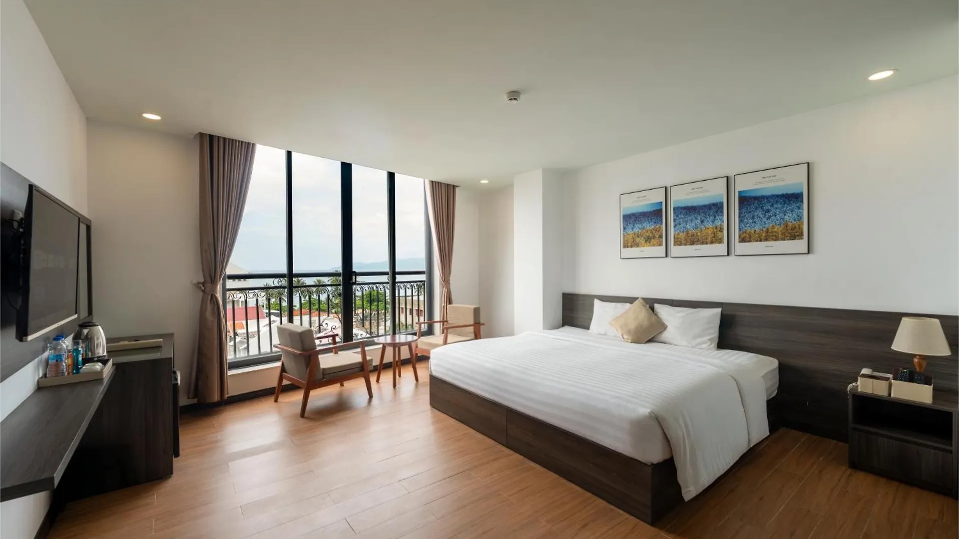 Chiic House Hotel - Khach San Tinh Yeu Nha Trang